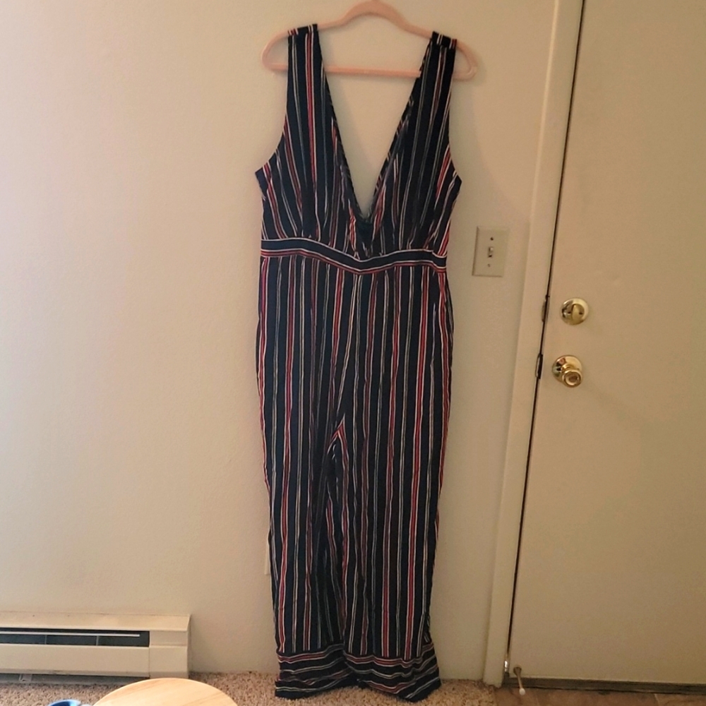 NWT Forever 21 Size 2X Navy and Red  Halter Jumpsuit